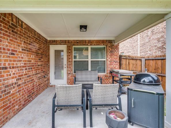 1025  Cheyenne Drive , Aubrey Texas 76227