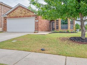 1025  Cheyenne Drive , Aubrey Texas 76227