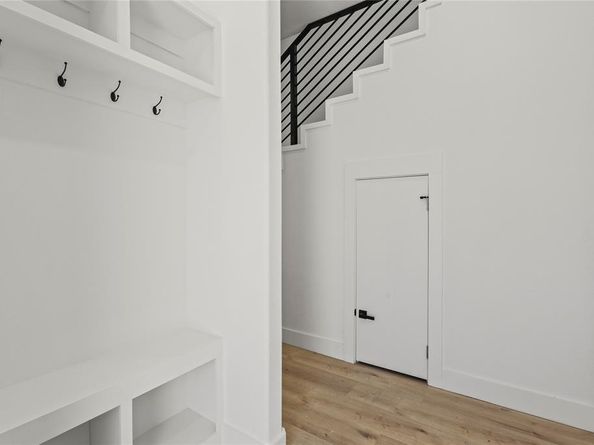 848 W Canty Street , Dallas Texas 75208