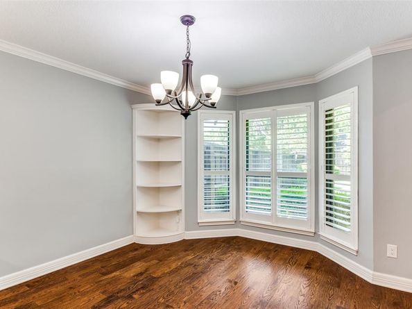 6724  River Bend Road , Fort Worth Texas 76132
