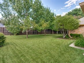 6724  River Bend Road , Fort Worth Texas 76132