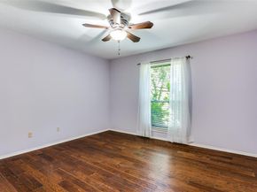 6724  River Bend Road , Fort Worth Texas 76132