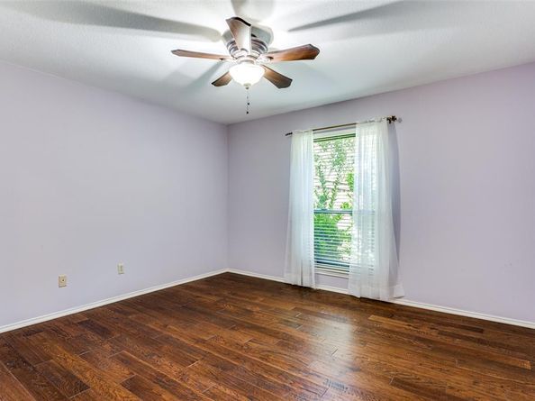 6724  River Bend Road , Fort Worth Texas 76132