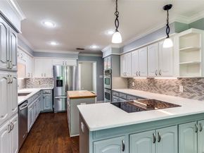 6724  River Bend Road , Fort Worth Texas 76132