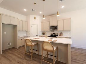 2829  Avenue L  , Fort Worth Texas 76105