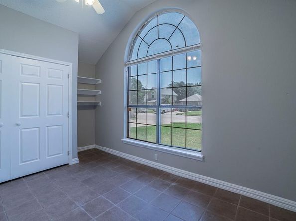 4711  Waxwing Drive , Arlington Texas 76018
