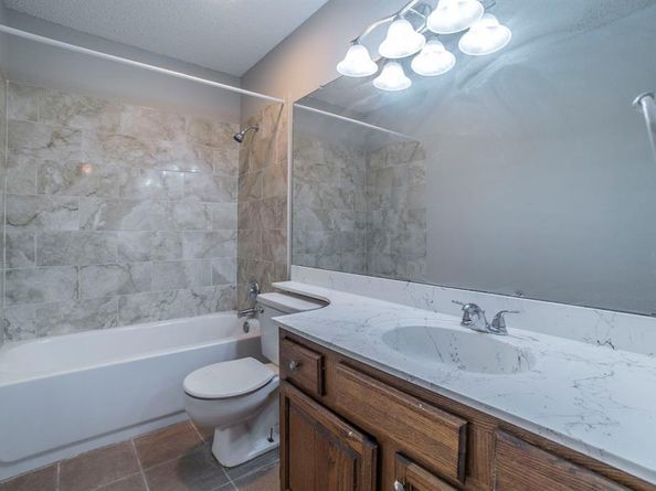 4711  Waxwing Drive , Arlington Texas 76018