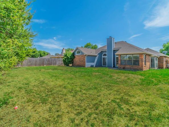 4711  Waxwing Drive , Arlington Texas 76018
