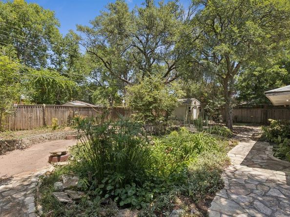 1611  Driftwood Drive , Dallas Texas 75224