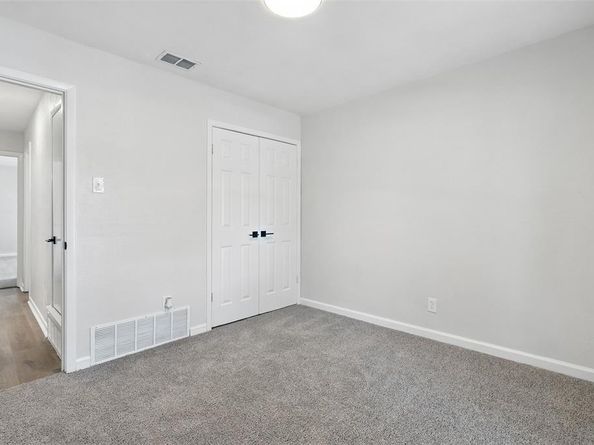 1626  Travis Street , Garland Texas 75042