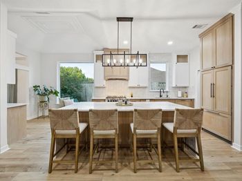 2332  Claremont Court 