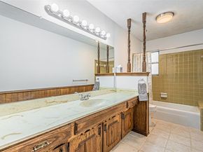 757  Knollridge Drive , Lewisville Texas 75077