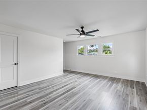 2327  Brookfield Avenue , Dallas Texas 75235