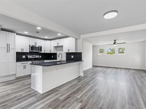 2327  Brookfield Avenue , Dallas Texas 75235