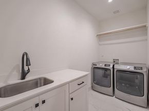 7207  Gaston Avenue  1403, Dallas Texas 75214