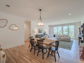 7207  Gaston Avenue  1403, Dallas Texas 75214