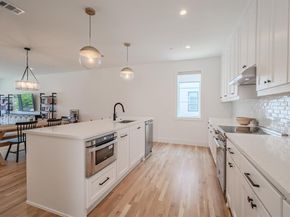 7207  Gaston Avenue  1403, Dallas Texas 75214