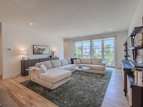 7207  Gaston Avenue  1403, Dallas Texas 75214