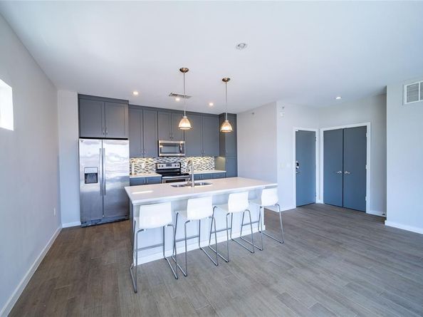 5609  SMU Boulevard  501, Dallas Texas 75206