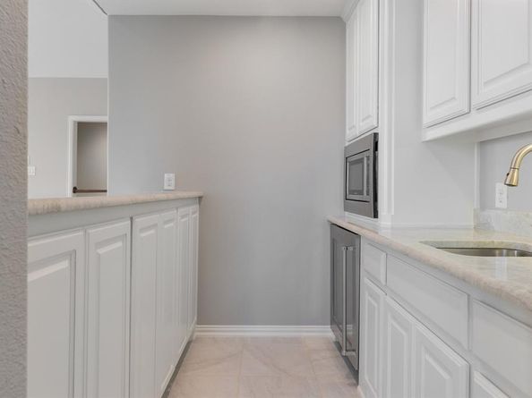 640  Creekway Drive , Irving Texas 75039
