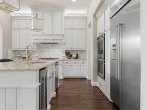 640  Creekway Drive , Irving Texas 75039
