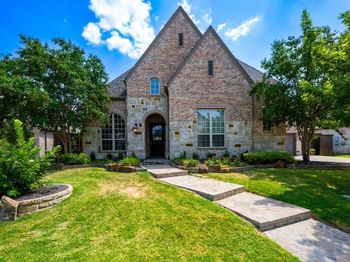 640  Creekway Drive 
