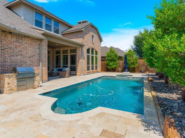 640  Creekway Drive , Irving Texas 75039