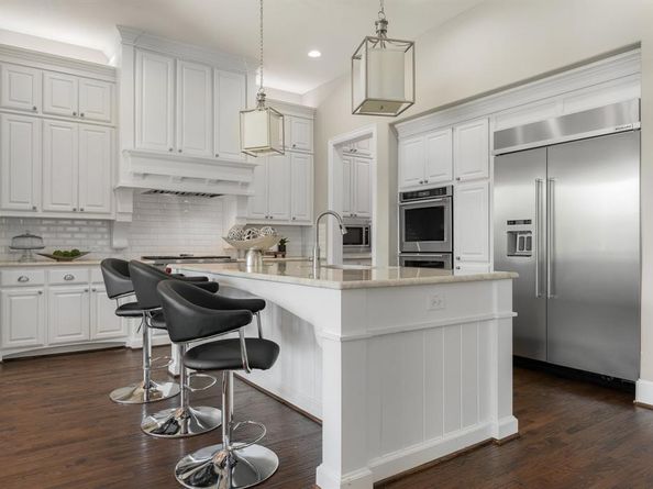 640  Creekway Drive , Irving Texas 75039