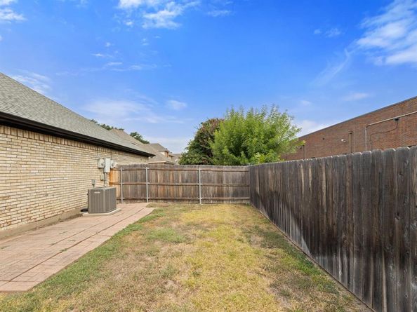 6504  Lago Vista Drive , Benbrook Texas 76132