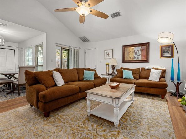 6504  Lago Vista Drive , Benbrook Texas 76132