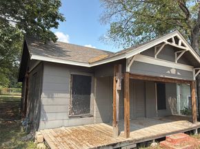 1415  Edgemont Avenue , Dallas Texas 75216
