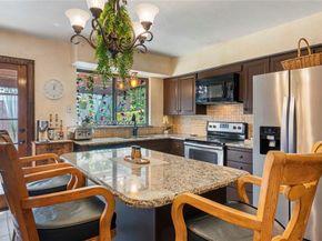 11834  Leisure Drive , Dallas Texas 75243
