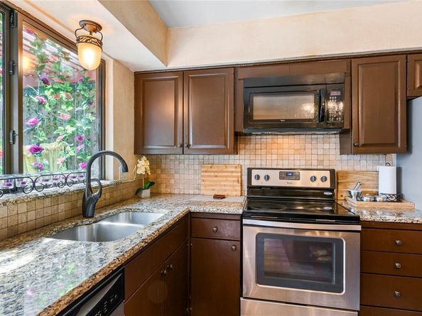 11834  Leisure Drive , Dallas Texas 75243