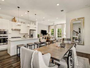 9905  Hennings Street , Irving Texas 75063