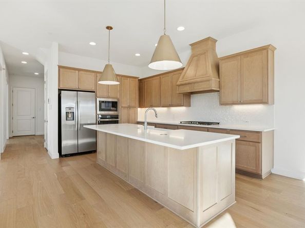 9332  Charlie Lane , Dallas Texas 75238