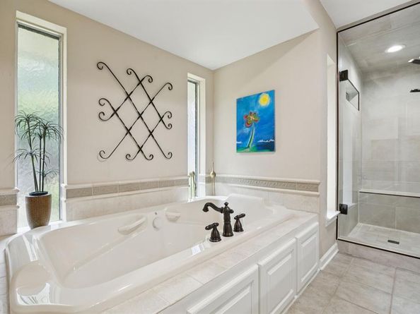 9519  Robin Meadow Drive , Dallas Texas 75243