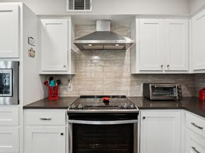 9519  Robin Meadow Drive , Dallas Texas 75243