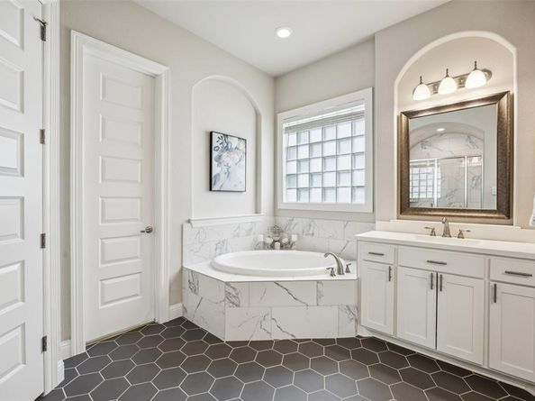 4871  Lockwood Drive , Prosper Texas 75078