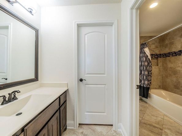 13122  Dolomite Drive , Frisco Texas 75035