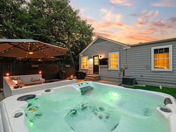 5029  Locke Avenue , Fort Worth Texas 76107