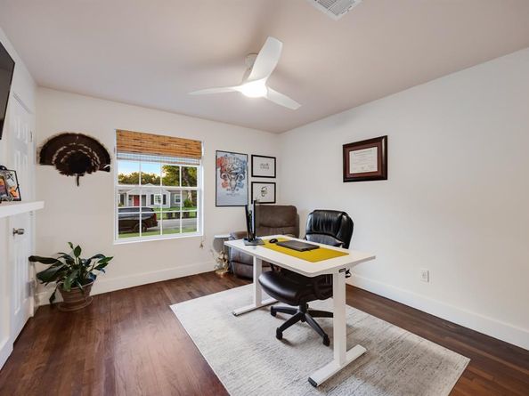 5029  Locke Avenue , Fort Worth Texas 76107