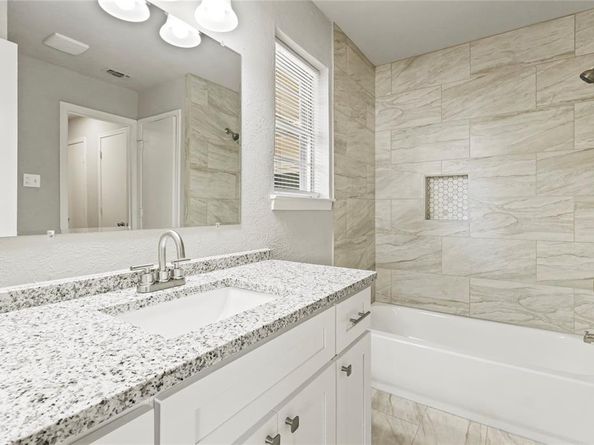 1223  Honor Circle , DeSoto Texas 75115