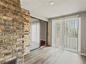 1223  Honor Circle , DeSoto Texas 75115
