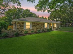 1223  Honor Circle , DeSoto Texas 75115