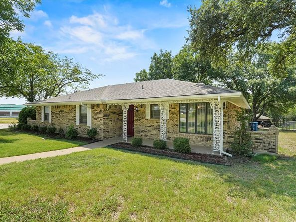1223  Honor Circle , DeSoto Texas 75115