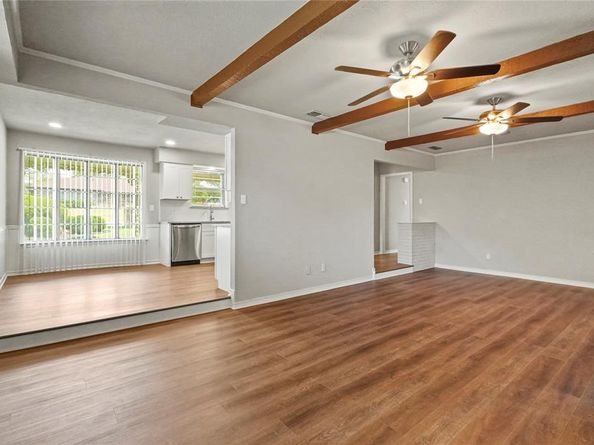 1223  Honor Circle , DeSoto Texas 75115