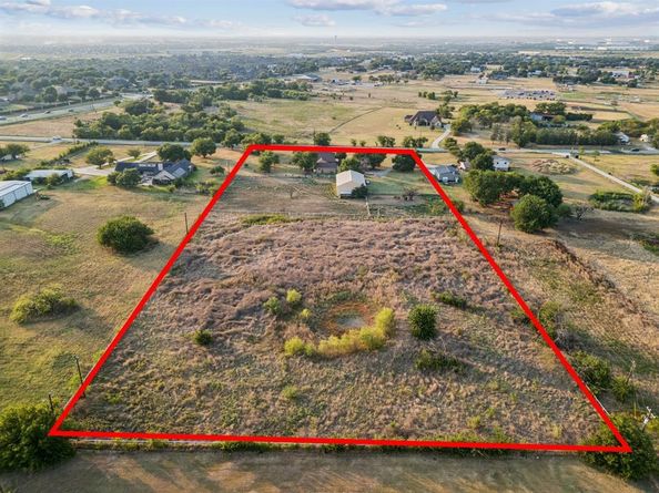 202  Blue Mound Road E, Haslet Texas 76052