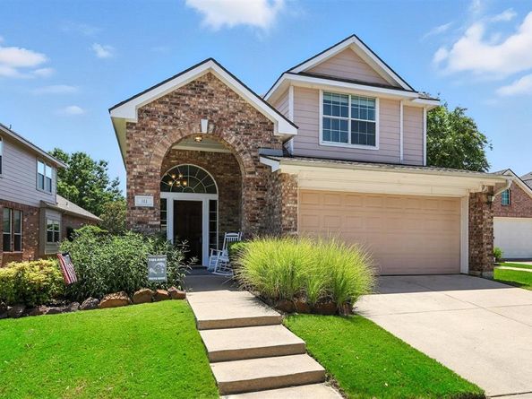 311  Clifton Circle , Argyle Texas 76226