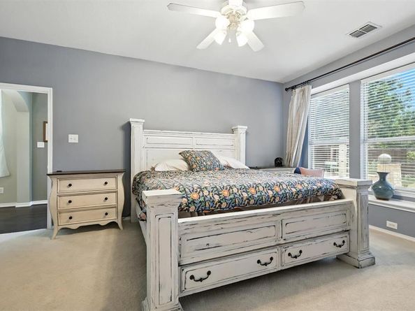 311  Clifton Circle , Argyle Texas 76226