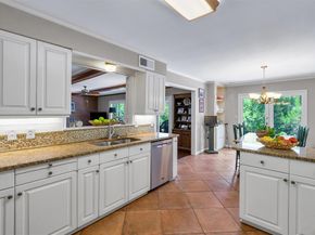 116 W Shore Drive , Richardson Texas 75080